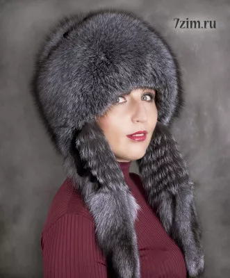 Купить женские шапки из меха лисы по низкой цене в интернет-магазине Семь Зим в Новосибирске