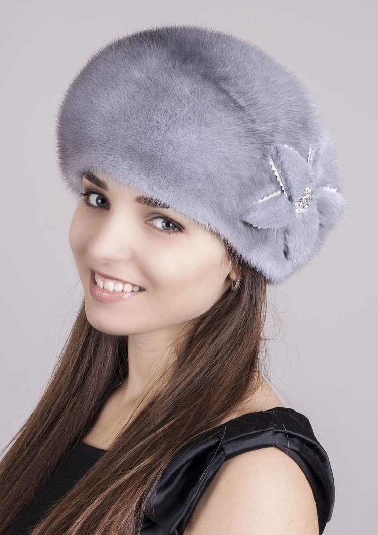 Магазин интернет зимних женских шапок